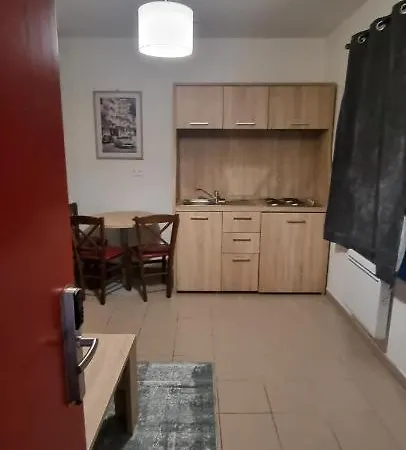 Apparemment Annexe Apartment Valenciennes